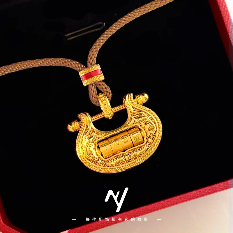 Women Bags Vietnam - Vietnam sand gold can turn hollow