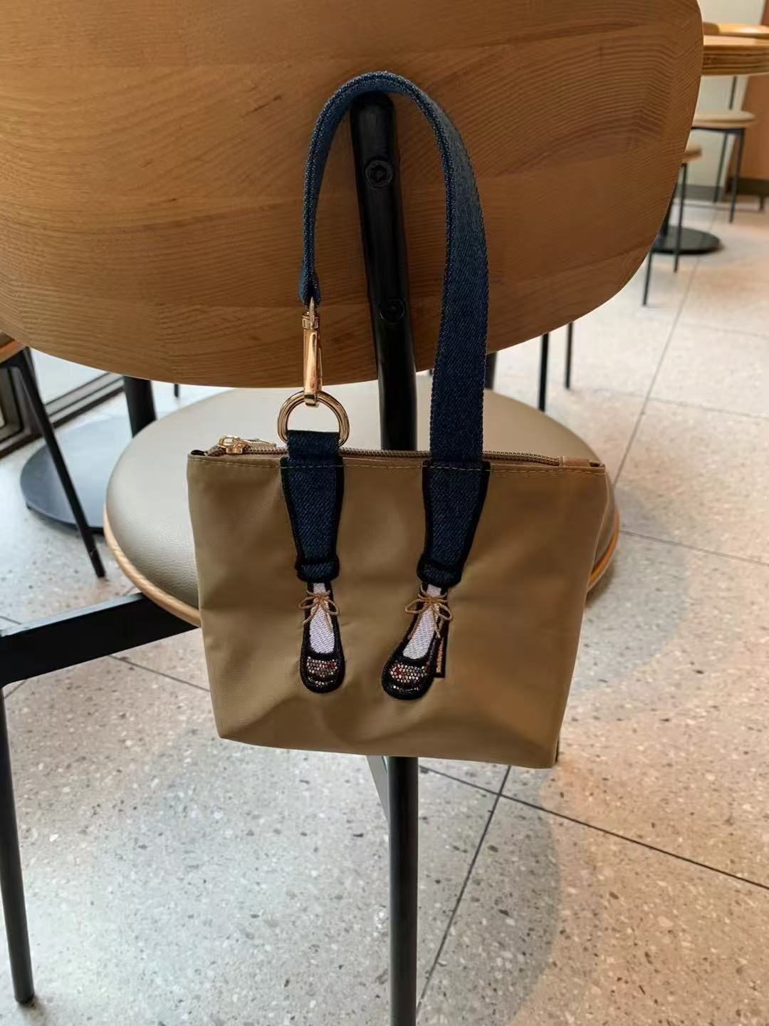 Fashion Embroidered Zero Walle - Women Bags Waterproof 评论和价格