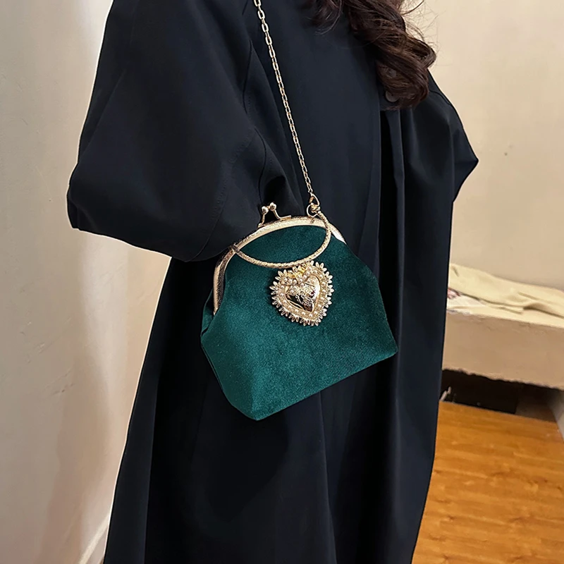 Chains Velvet Frame Heart Dinn - Women Bags For Sale 评论和价格